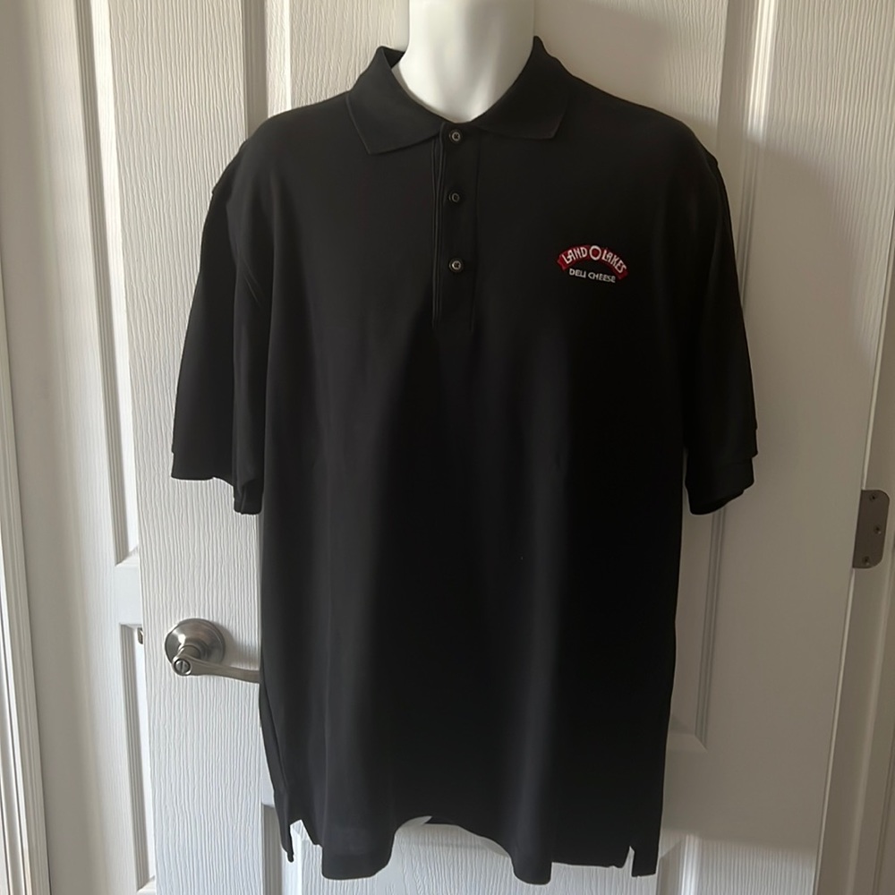 2/$5 Men’s Black Land o Lakes Polo Shirt- L